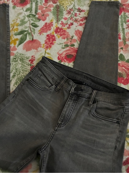 Kut from the Kloth Denim - 🍃🌹🍃Kut From The Kloth Light Denim Jeans with Pocket Embroidery.🍃🌹🍃